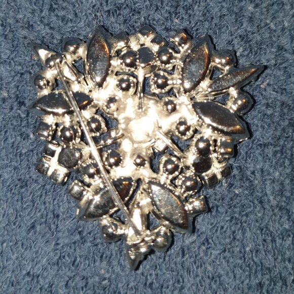 ✨ Vintage Sparkle — Exquisite White Rhinestone Brooch ✨ - Picture 9 of 11